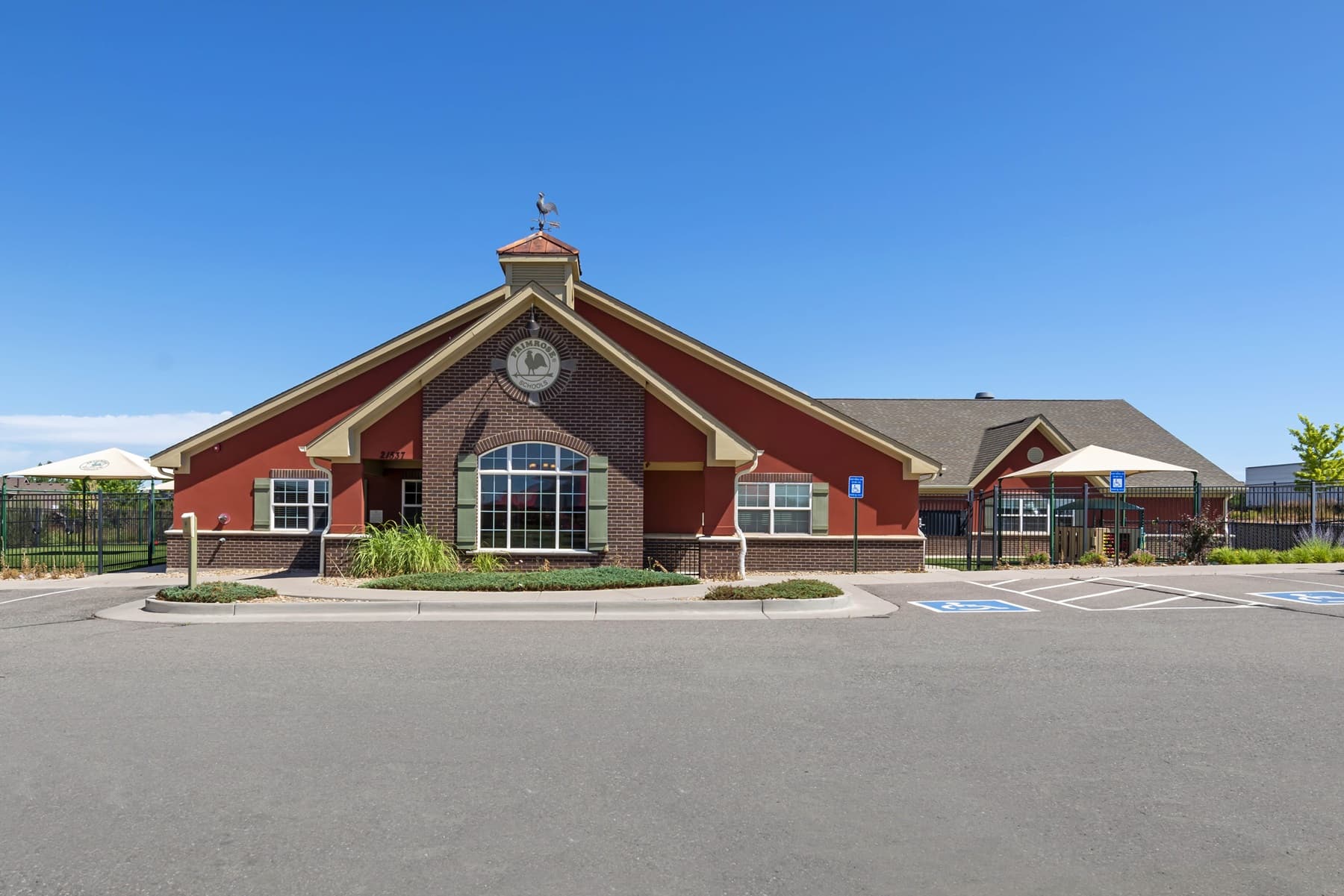 exterior of primrose school of tallgrass