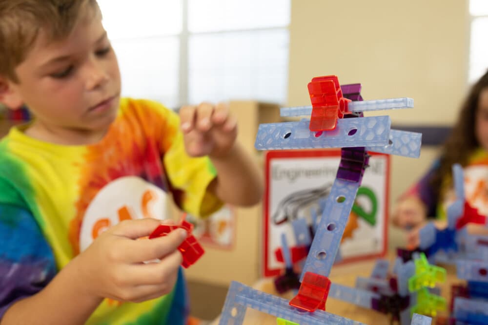 building project in summer camp