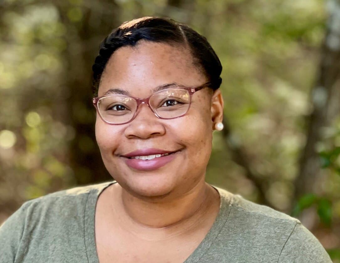 Ms. Lindie Aaron