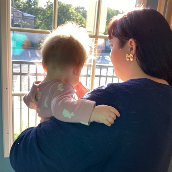 Infant 2- WHAT DO YOU SEE OUT THE WINDOW? Today we explored the exciting world by looking right outside of our classroom window! While looking out the window we chanted “Look out the window and what do you see?” Our teachers helped us name the objects that we saw.