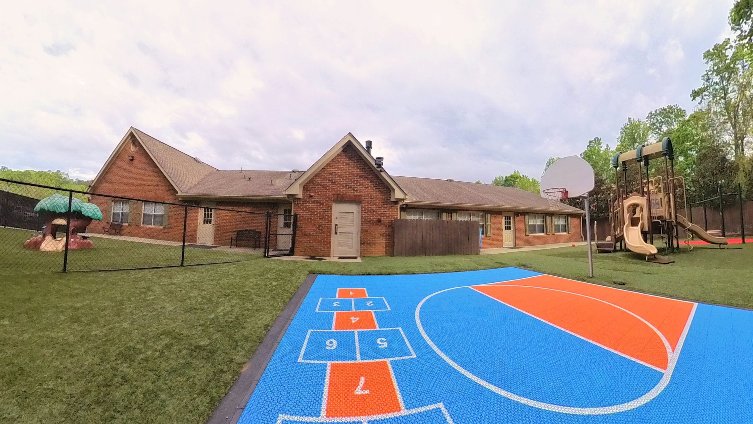 Primrose School Peachtree Corners basketball court