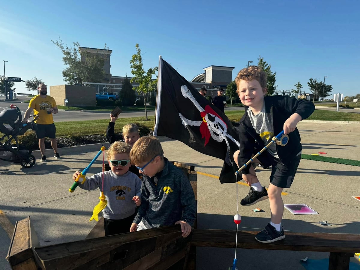DSM Museum Pirate Visit