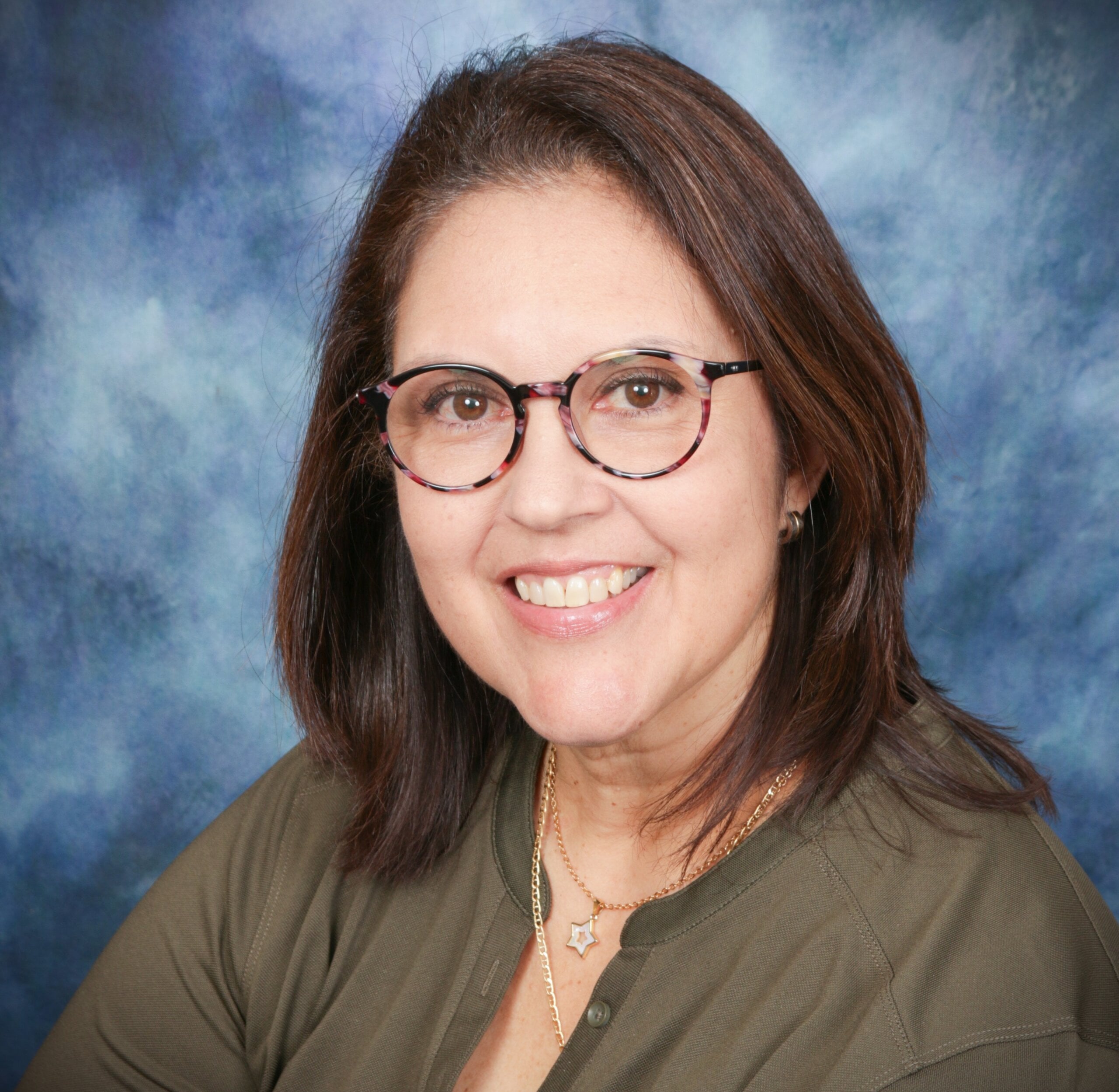 Ivette  Leal