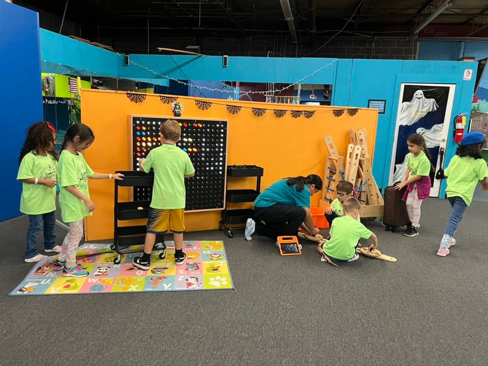 children at children's museum